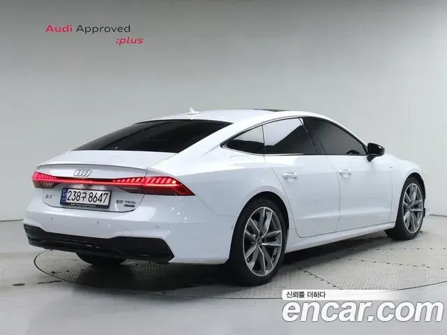 Audi A7 2023 — ფოტო 14/20
