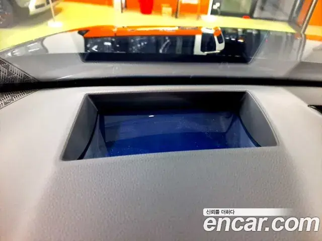 Kia Carnival 2024 — ფოტო 15/20