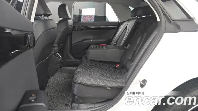 Hyundai Grandeur 2023 — Фото 12/20