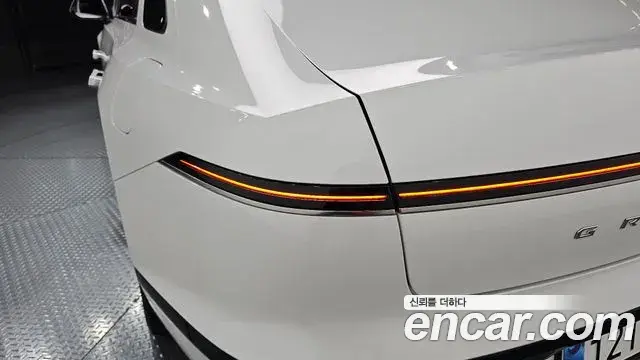 Hyundai Grandeur Hybrid 2023 — ფოტო 3/31