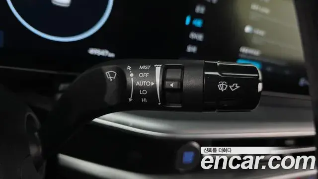 Hyundai Grandeur Hybrid 2023 — ფოტო 5/31