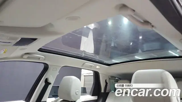 Land Rover Discovery Sport 2022 — ფოტო 20/32