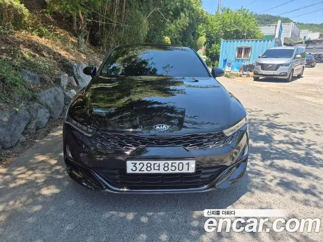 Kia K5 2021 — ფოტო 4/15