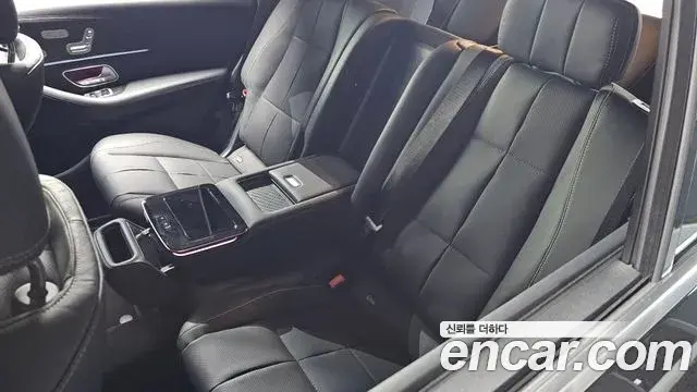 Mercedes-Benz GLS-Class 2025 — ფოტო 35/38