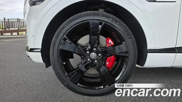 Genesis GV80 2022 — ფოტო 2/32