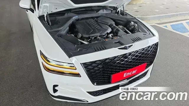 Genesis GV80 2022 — ფოტო 12/32