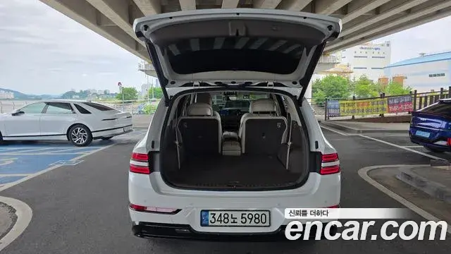 Genesis GV80 2022 — ფოტო 32/32