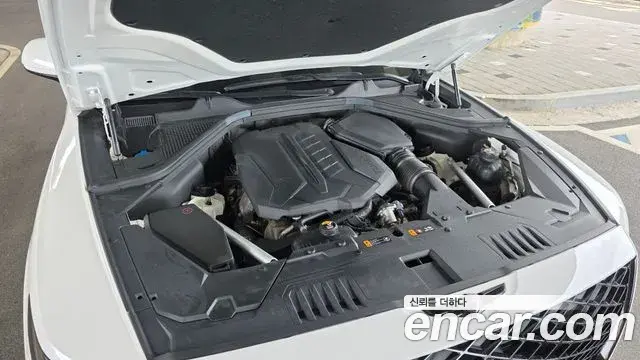 Genesis GV80 2022 — ფოტო 21/32