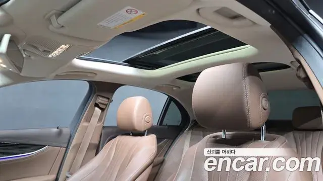 Mercedes-Benz E-Class 2020 — Şəkil 16/30