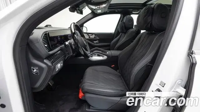 Mercedes-Benz GLS-Class 2025 — Фото 14/20