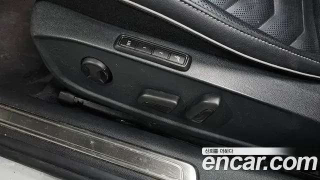 Volkswagen Arteon 2019 — Photo 30/35