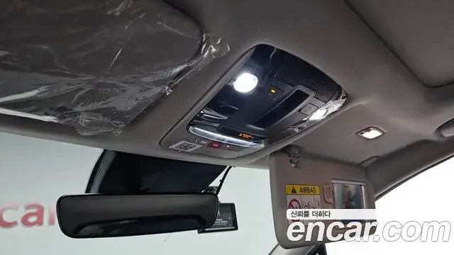 Kia Sportage 2023 — Şəkil 31/37