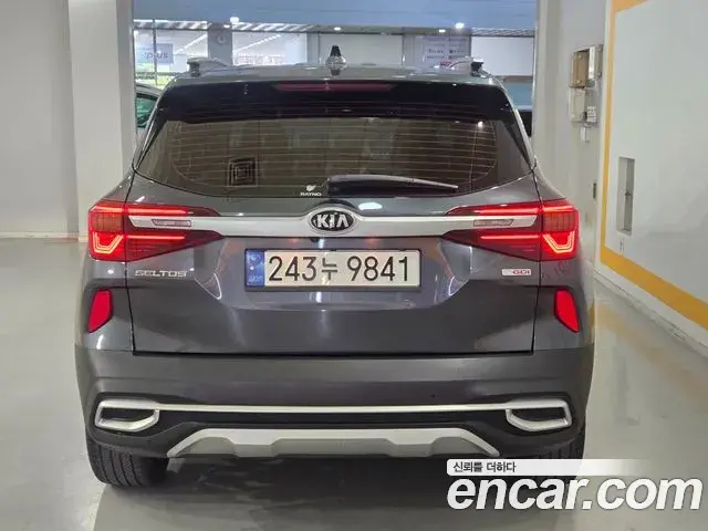 Kia Seltos 2020 — Photo 12/20
