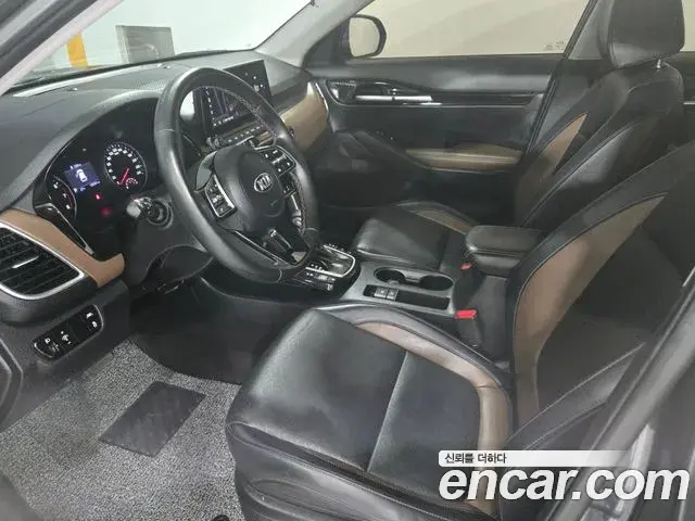 Kia Seltos 2020 — Photo 16/20