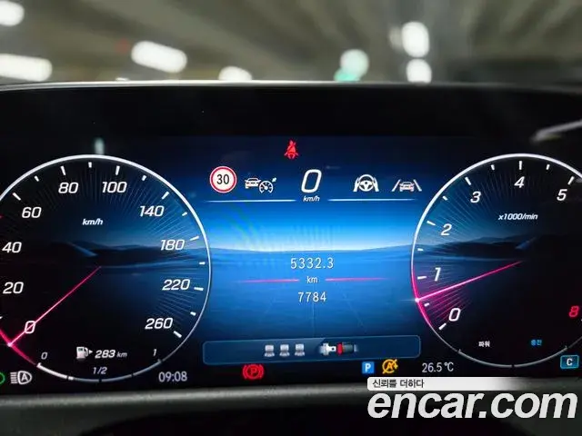Mercedes-Benz E-Class 2025 — Фото 6/20