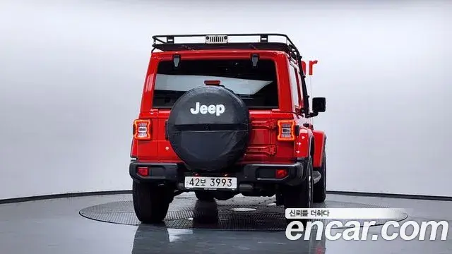 Jeep Wrangler 2018 — Фото 4/20