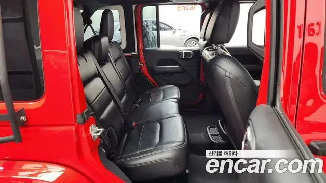 Jeep Wrangler 2018 — Фото 11/20