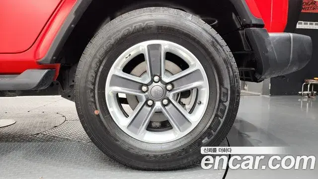 Jeep Wrangler 2018 — Photo 13/34