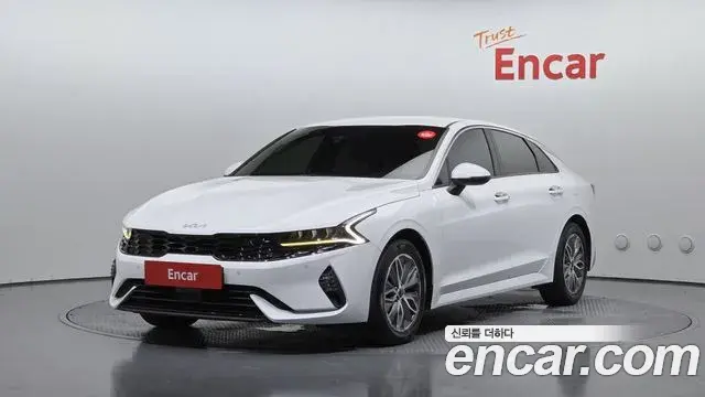 Kia K5 2022 — Şəkil 12/30
