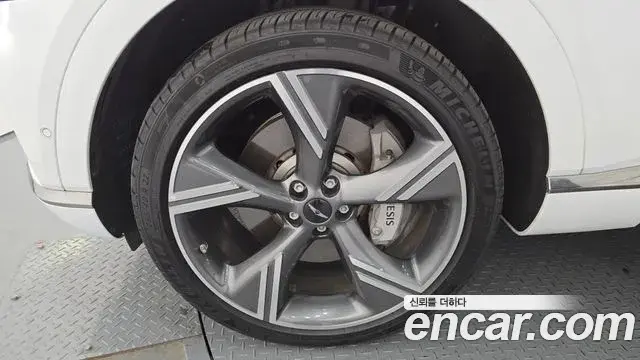 Genesis GV80 2025 — ფოტო 16/20