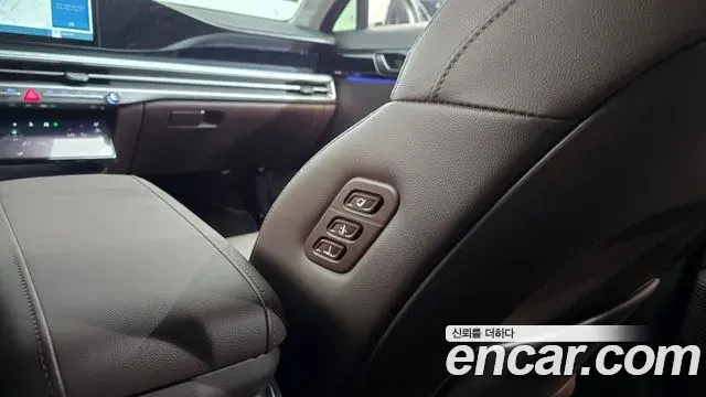 Hyundai Grandeur Hybrid 2024 — Şəkil 33/34