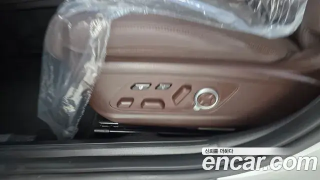 Hyundai Grandeur Hybrid 2024 — Şəkil 29/34