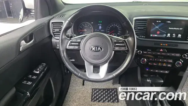 Kia Sportage The Bold 2020 — Photo 13/20