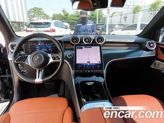 Mercedes-Benz GLC-Class 2025 — ფოტო 8/20