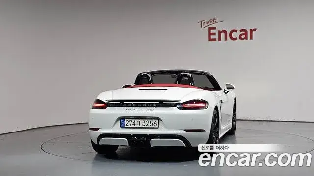 Porsche 718 Boxster 2019 — Фото 4/20