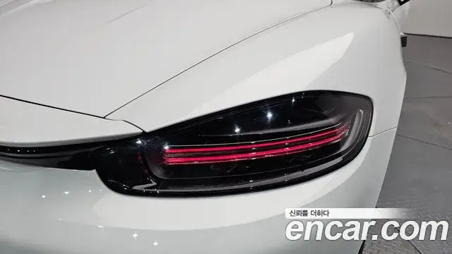 Porsche 718 Boxster 2019 — Photo 5/32