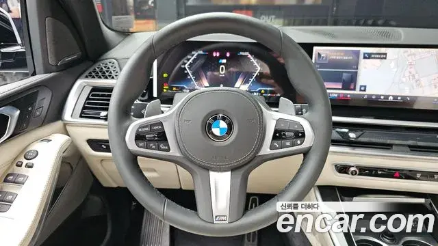 BMW X5 2025 — ფოტო 30/34