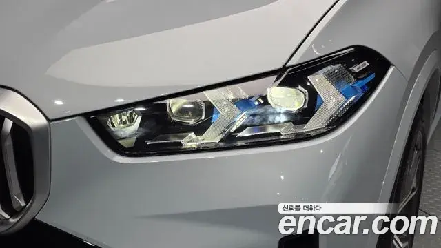 BMW X5 2025 — ფოტო 21/34