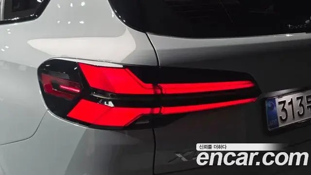 BMW X5 2025 — ფოტო 10/34
