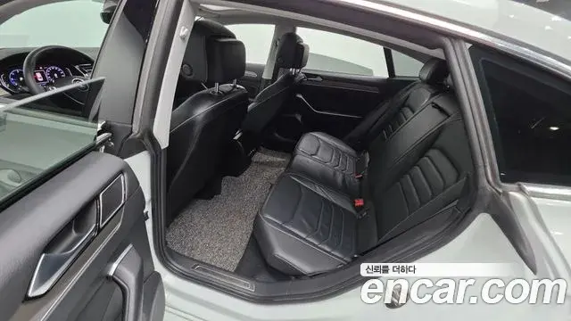 Volkswagen Arteon 2020 — Photo 2/41