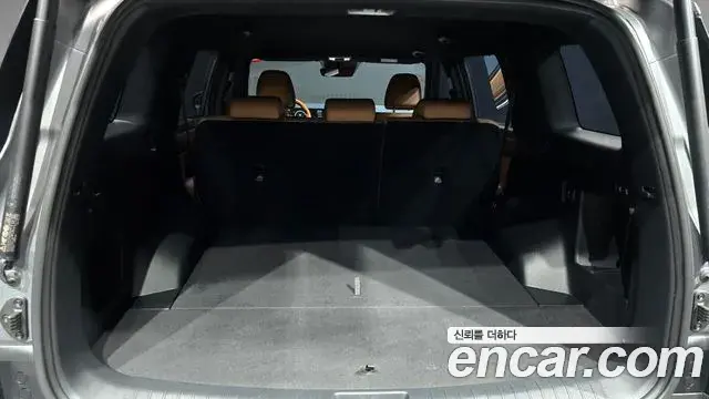 Hyundai Santa Fe 2024 — ფოტო 26/30