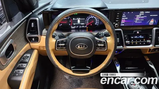 Kia Sorento 2021 — Фото 13/20