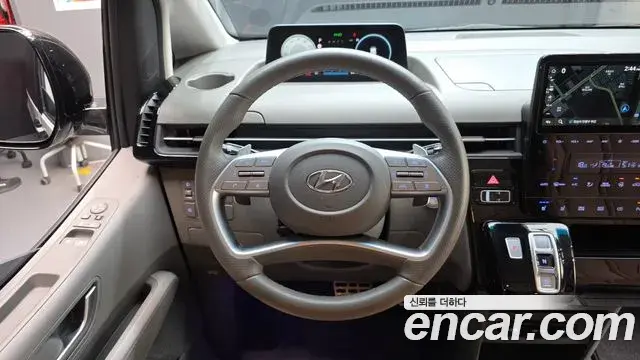 Hyundai Staria 2023 — Şəkil 11/20