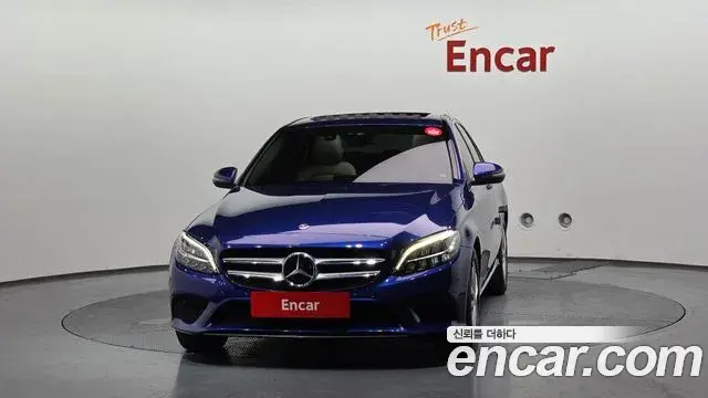 Mercedes-Benz C-Class 2019 — Şəkil 14/30