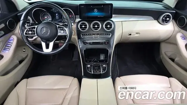 Mercedes-Benz C-Class 2019 — Şəkil 30/30