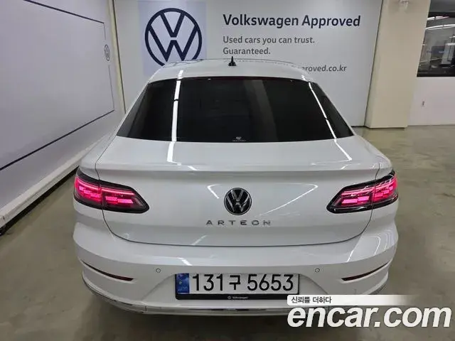 Volkswagen Arteon 2022 — Photo 1/20