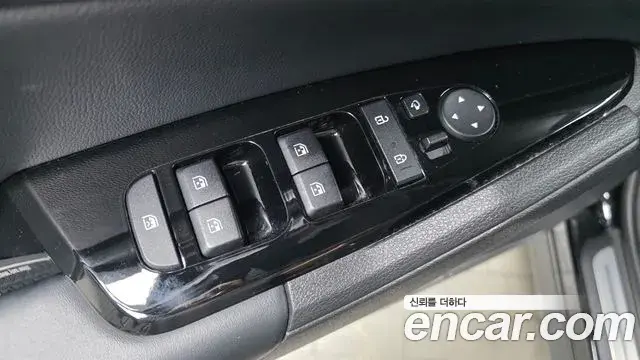Kia Sportage 2021 — Şəkil 25/38