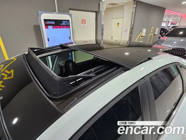 Volkswagen Jetta 2023 — Şəkil 13/20
