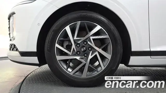 Hyundai Grandeur Hybrid 2023 — ფოტო 14/34