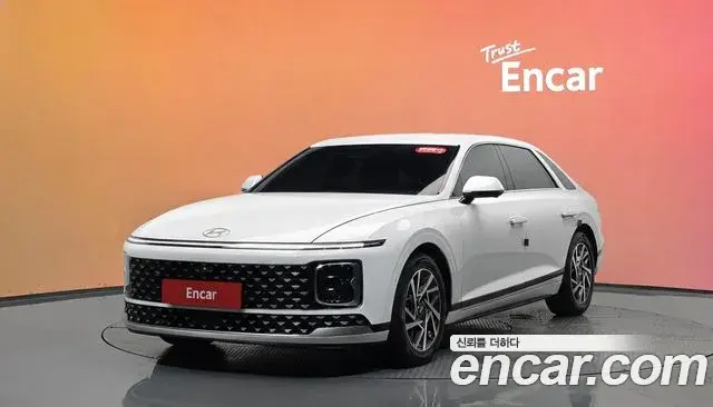 Hyundai Grandeur Hybrid 2023 — ფოტო 4/34
