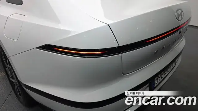 Hyundai Grandeur Hybrid 2023 — ფოტო 6/34