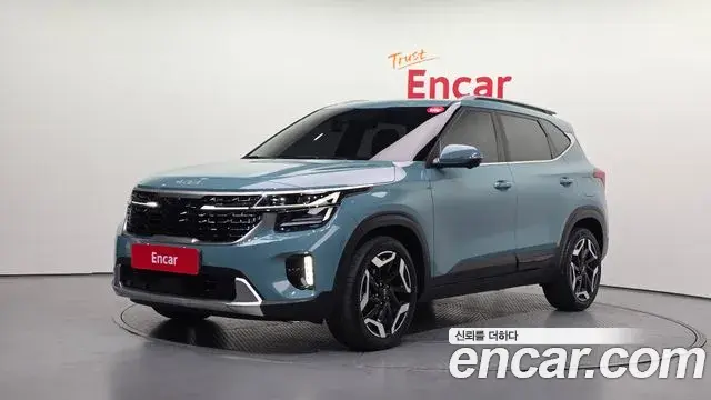 Kia Seltos 2022 — ფოტო 2/20