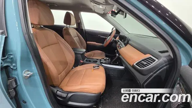 Kia Seltos 2022 — ფოტო 11/20