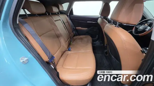 Kia Seltos 2022 — ფოტო 9/20