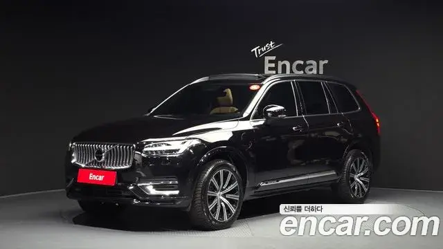 Volvo XC90 2021 — ფოტო 11/25