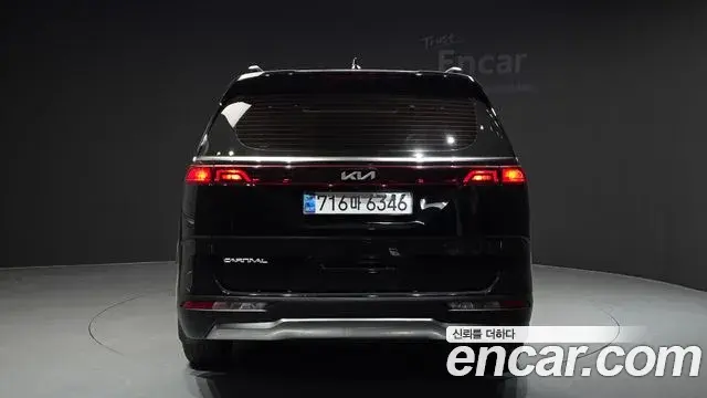 Kia Carnival 2023 — Фото 4/20